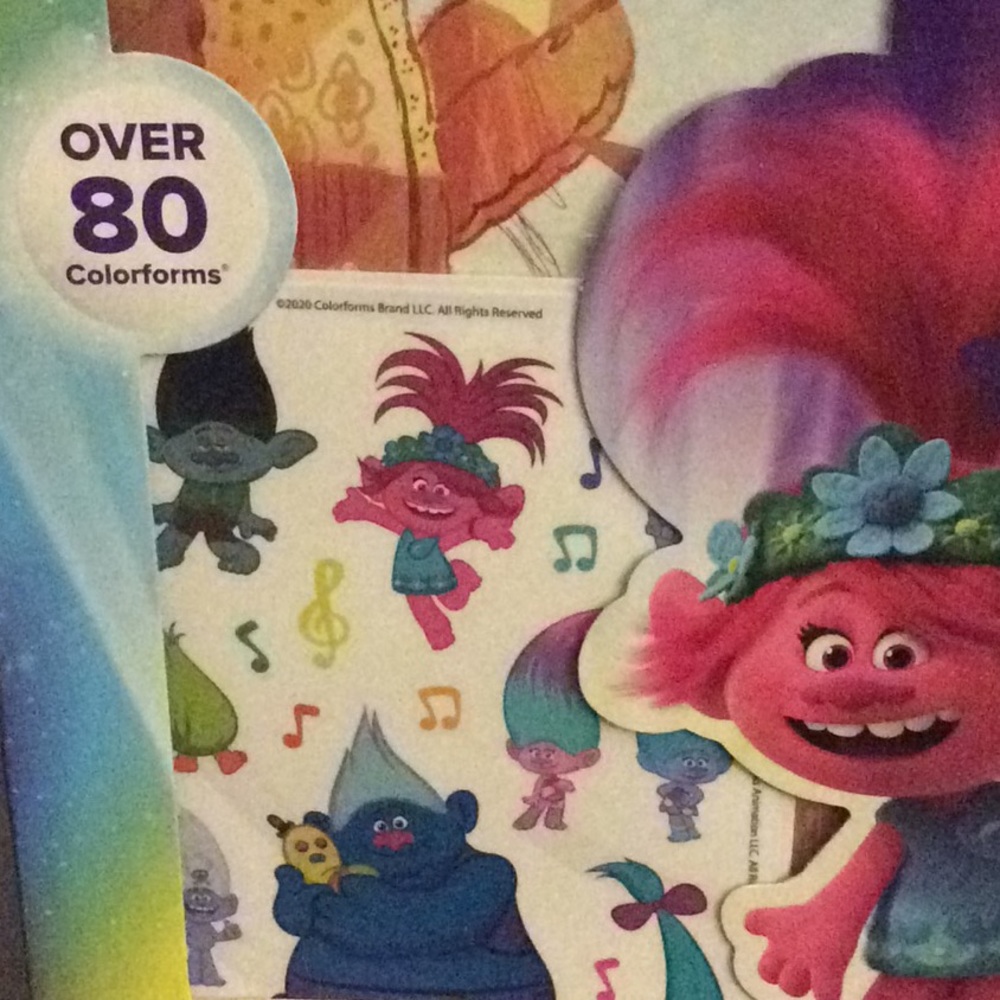 😊NWT 2/ $8 TROLLS TOUR RESTICKABLE FORMS - Picture 3 of 5